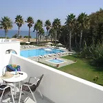 Andromeda فندق 3*
