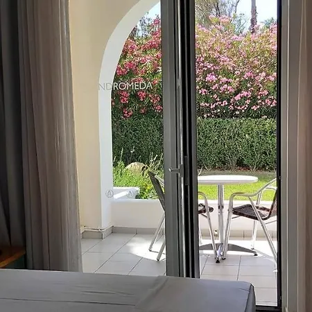 Andromeda فندق بساليدي