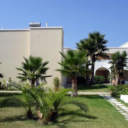 Andromeda فندق 3*