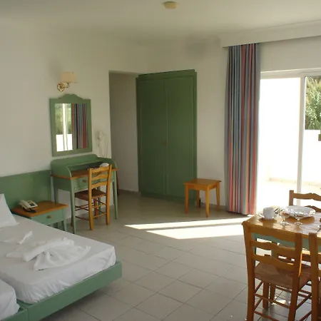 Otel Andromeda 3*